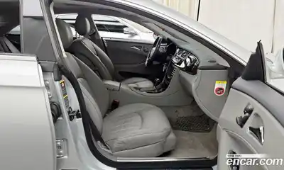 Mercedes-Benz CLS-Class 2005 3.5 Автомат в Москве № 212067, миниатюра 11