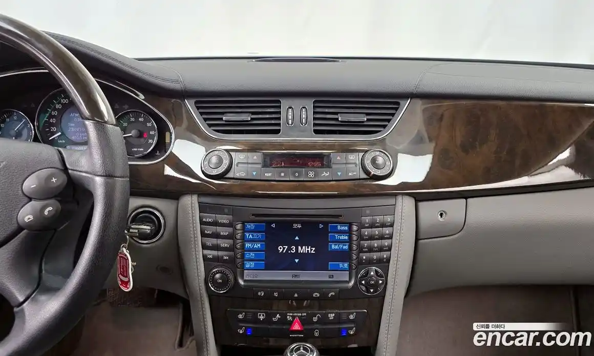 Mercedes-Benz CLS-Class 2005 3.5 Автомат в Москве № 212067, фото 14