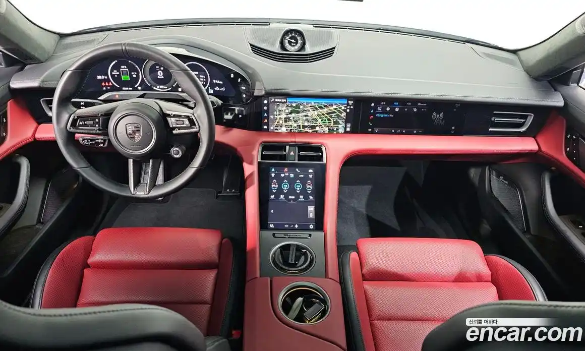 Porsche Taycan 2025 0.1 Автомат в Москве № 212970, фото 11