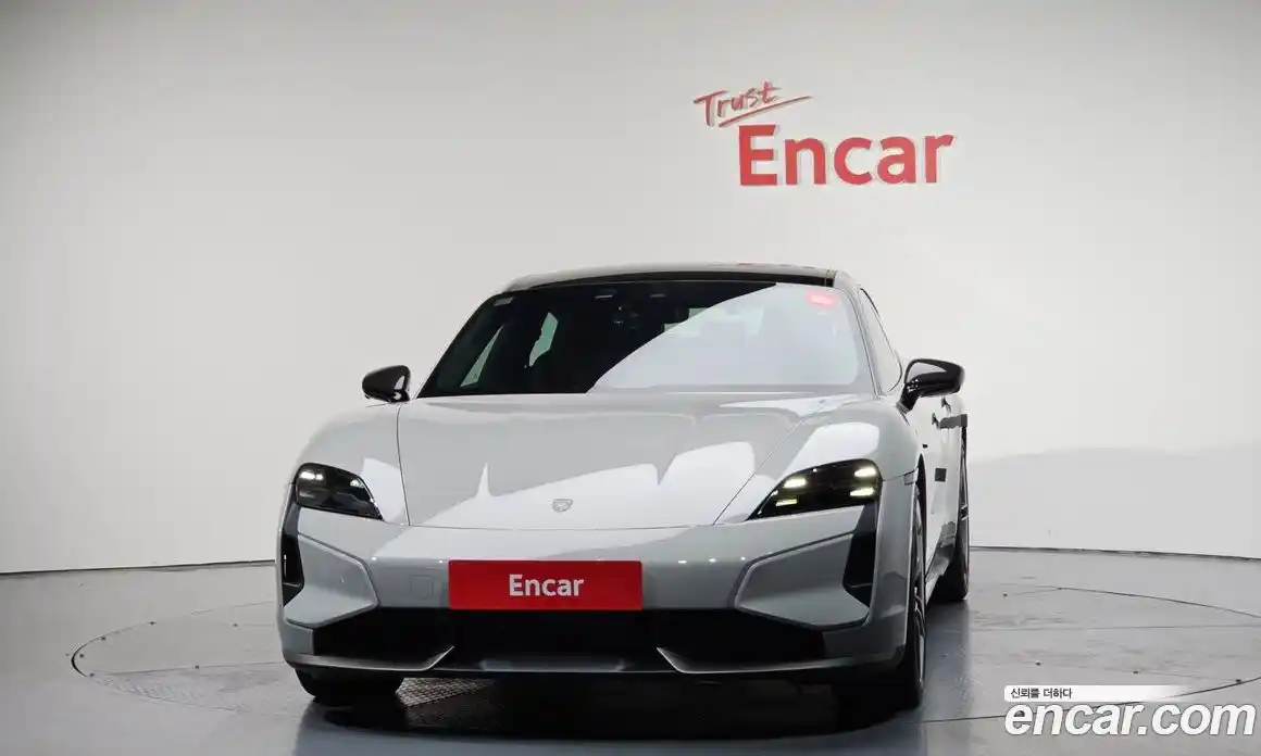 Porsche Taycan 2025 0.1 Автомат в Москве № 212970, фото 13