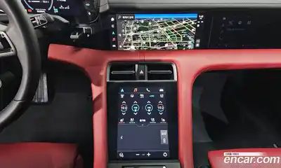 Porsche Taycan 2025 0.1 Автомат в Москве № 212970, миниатюра 4