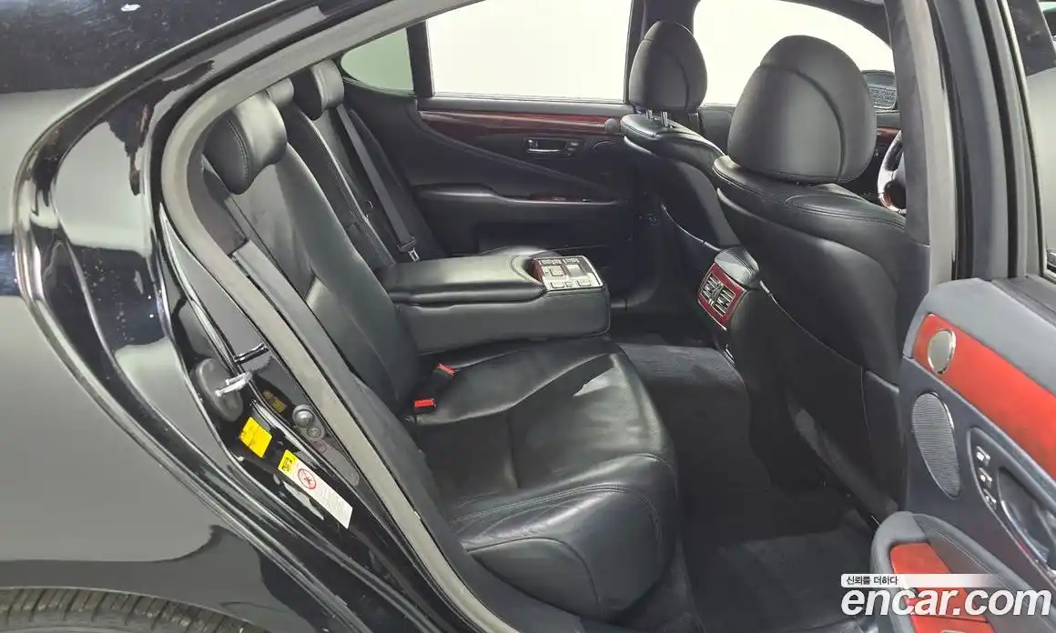 Lexus LS 2010 4.6 Автомат в Москве № 214714, фото 6