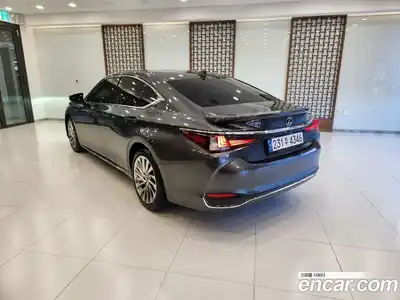 Lexus ES 2026 2.5 Вариатор в Москве № 214780, миниатюра 2