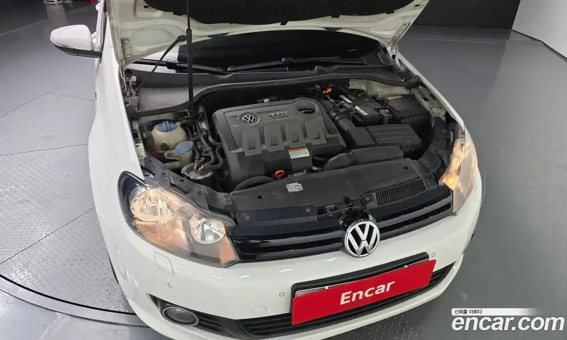 Volkswagen Golf 2013 2.0 Автомат в Москве № 215308, фото 3