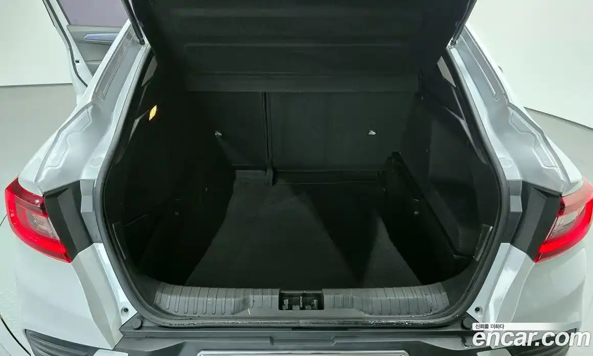 Renault XM3 2020 1.6 Автомат в Москве № 220778, фото 20