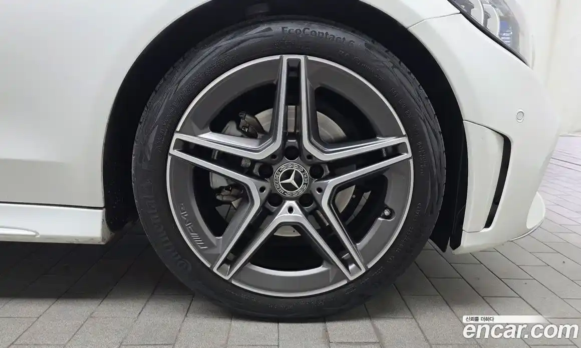 Mercedes-Benz C-Class 2021 2.0 Автомат в Москве № 221252, фото 1