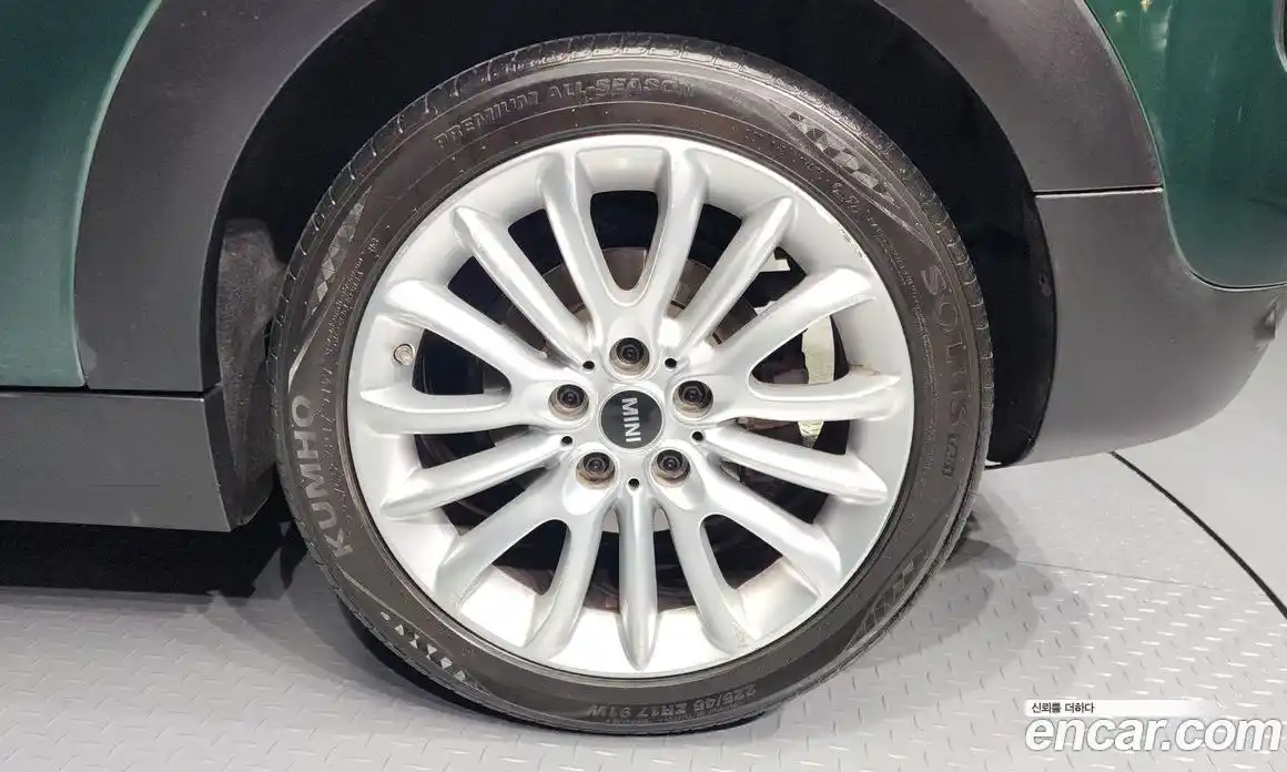 Mini Clubman 2016 1.5 Автомат в Москве № 221303, фото 5