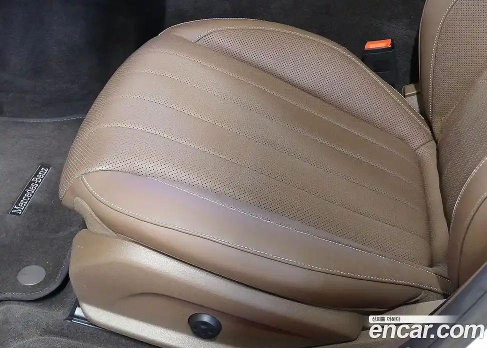 Mercedes-Benz E-Class 2018 2.0 Автомат в Москве № 222341, фото 12