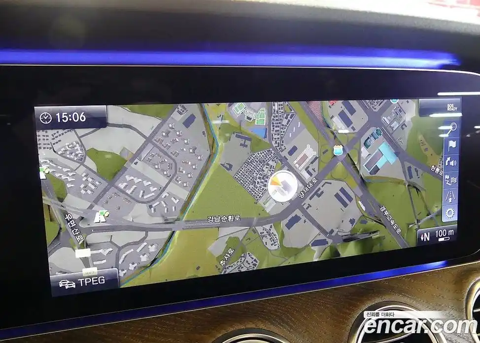 Mercedes-Benz E-Class 2018 2.0 Автомат в Москве № 222341, фото 17