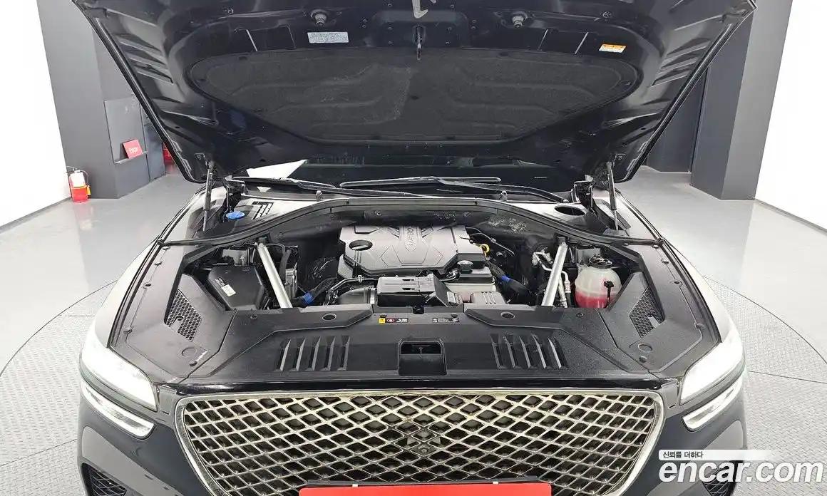 Genesis GV70 2021 2.5 Автомат в Москве № 223668, фото 6