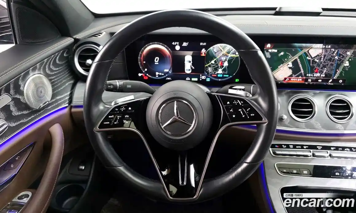 Mercedes-Benz E-Class 2022 2.0 Автомат в Москве № 225116, фото 13