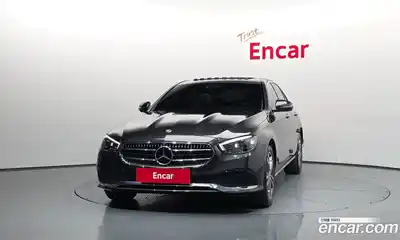 Mercedes-Benz E-Class 2022 2.0 Автомат в Москве № 225116, миниатюра 3