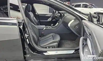 BMW 8-Series 2024 4.4 Автомат в Москве № 228120, миниатюра 5