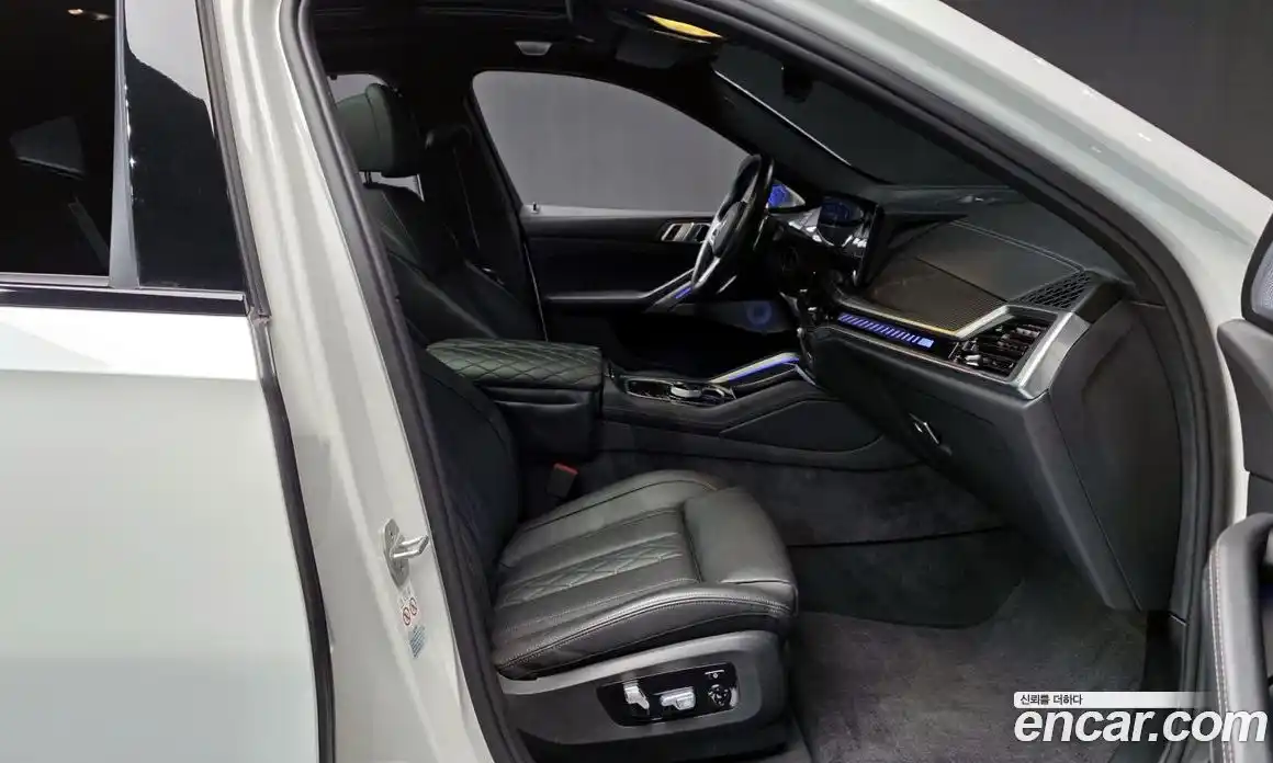 BMW X6 2024 4.4 Автомат в Москве № 228501, фото 11