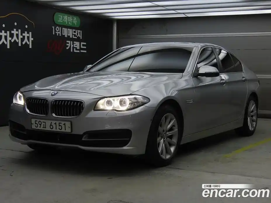 BMW 5-Series 2014 2.0 Автомат в Москве № 229082, фото 1