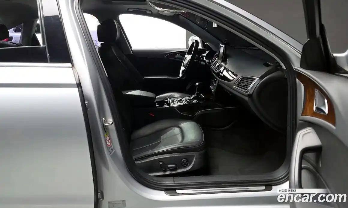 Audi A6 2013 3.0 Автомат в Москве № 229447, фото 15