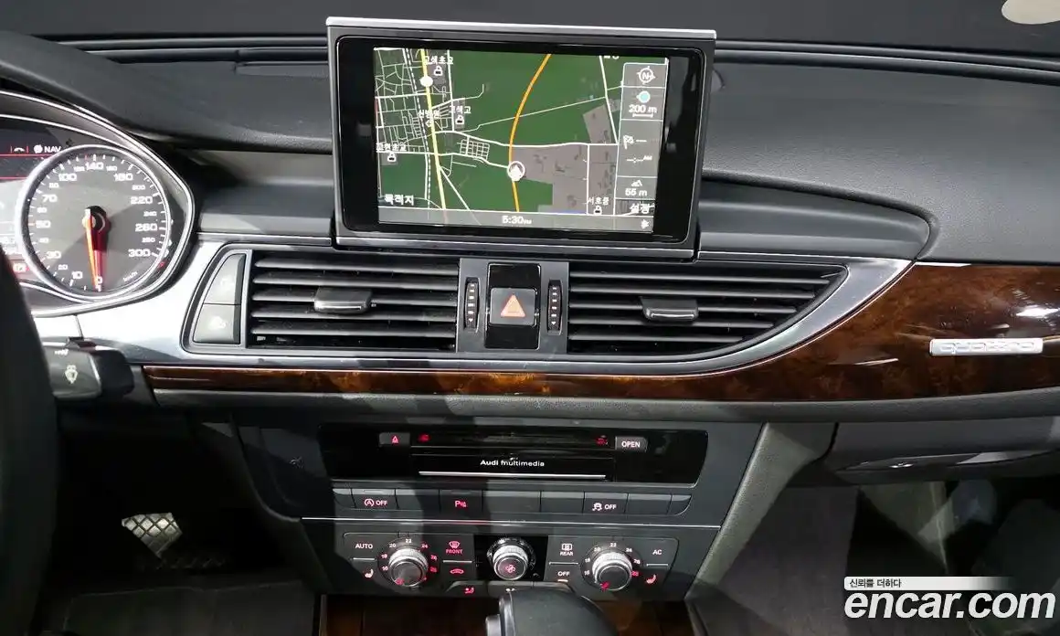 Audi A6 2013 3.0 Автомат в Москве № 229447, фото 8