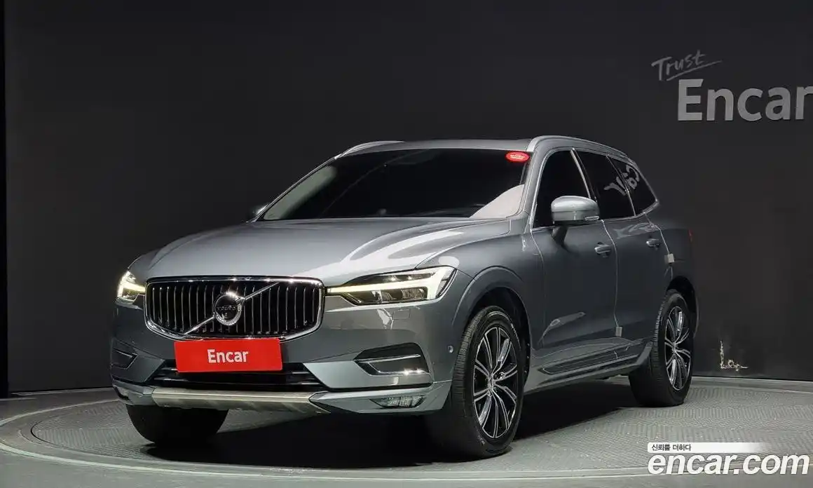 Volvo XC60 2021 2.0 Автомат в Москве № 230613, фото 4