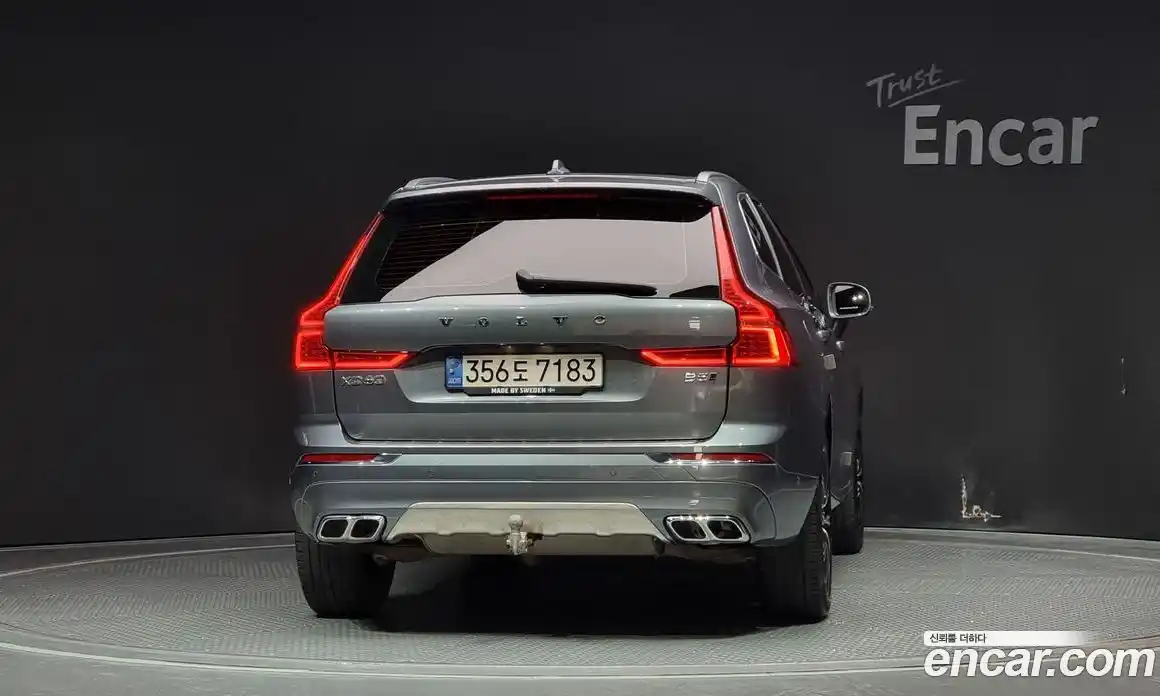 Volvo XC60 2021 2.0 Автомат в Москве № 230613, фото 8