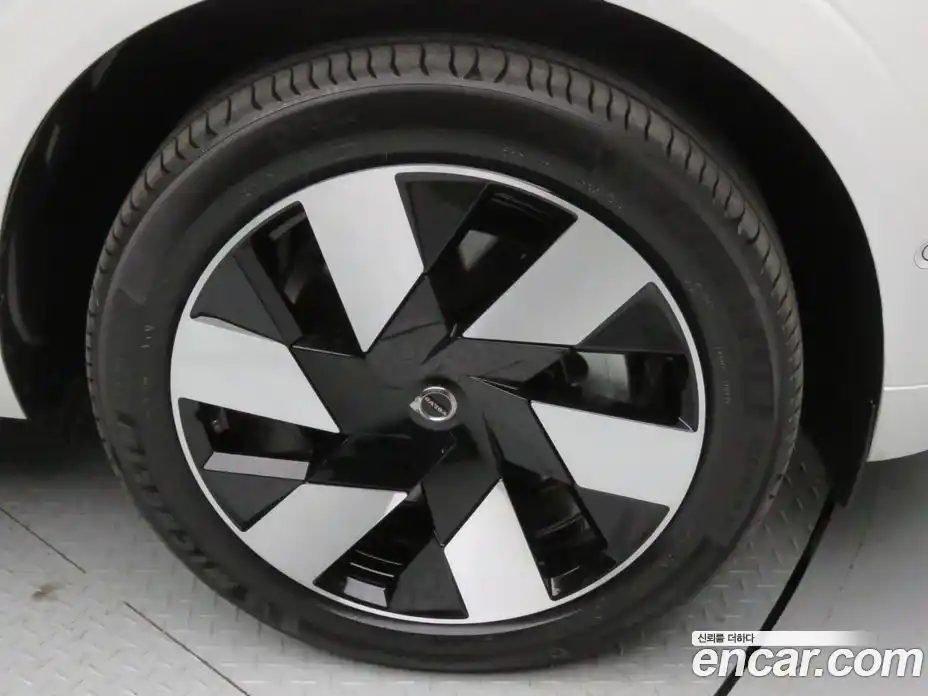 Volvo XC60 2025 2.0 Автомат в Москве № 230832, фото 5