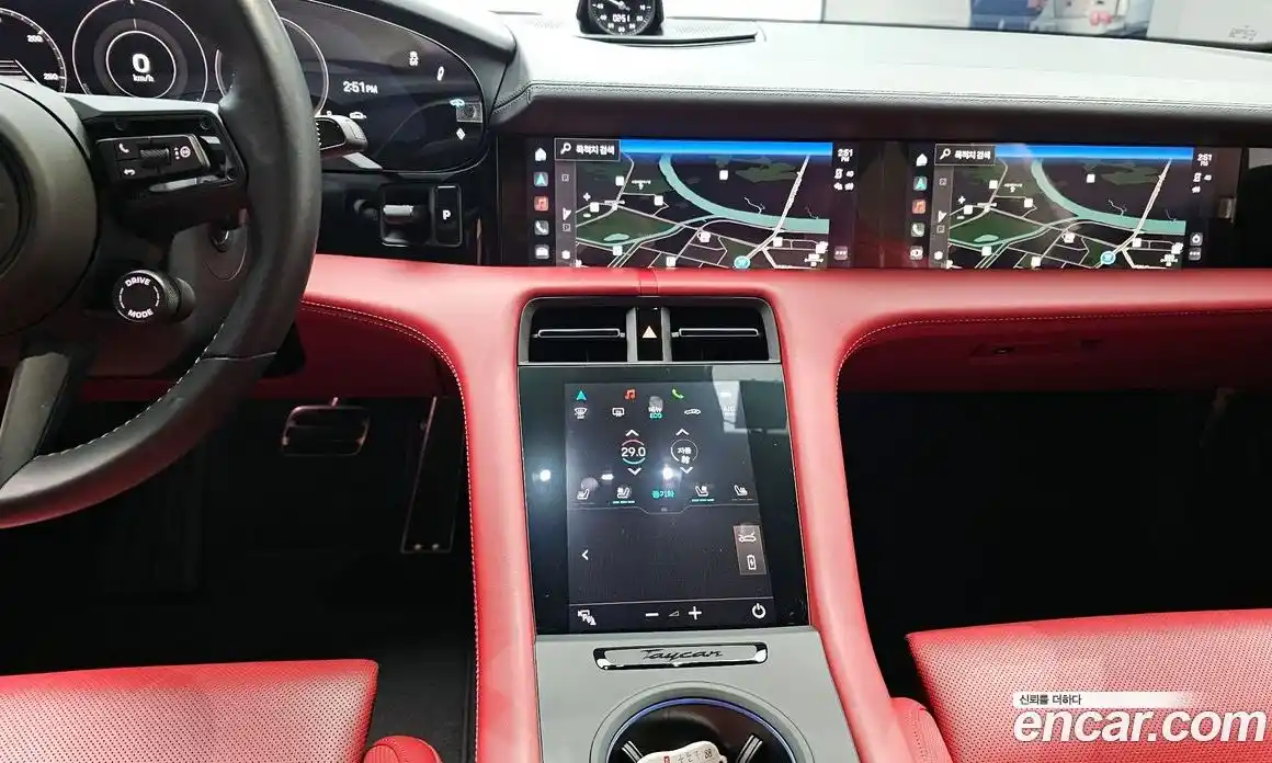 Porsche Taycan 2024 0.1 Автомат в Москве № 230911, фото 20