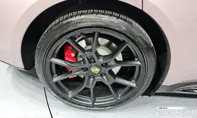 Porsche Taycan 2024 0.1 Автомат в Москве № 230911, миниатюра 8