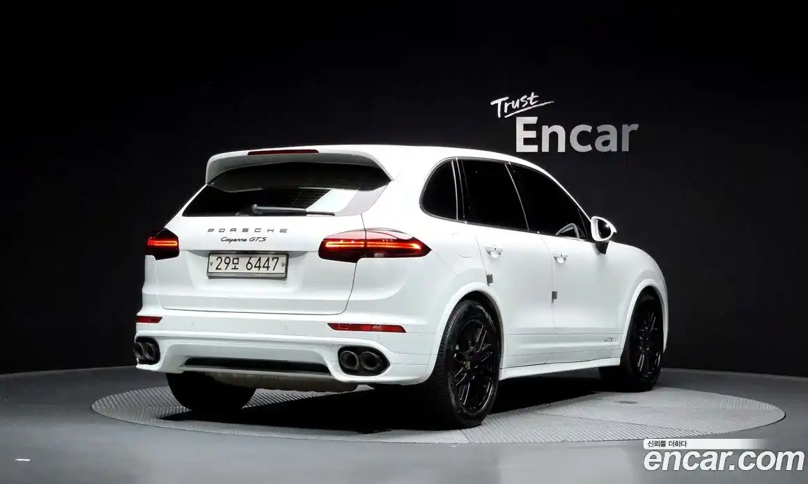 Porsche Cayenne 2018 3.6 Автомат в Москве № 231008, фото 15