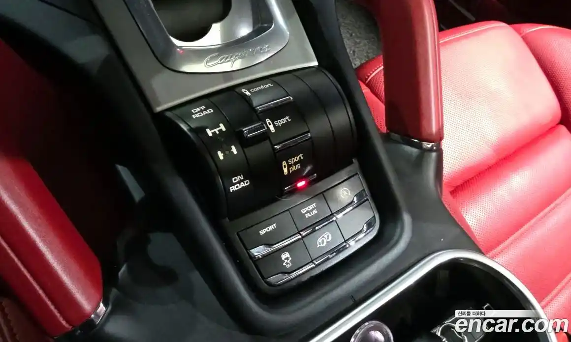 Porsche Cayenne 2018 3.6 Автомат в Москве № 231008, фото 20