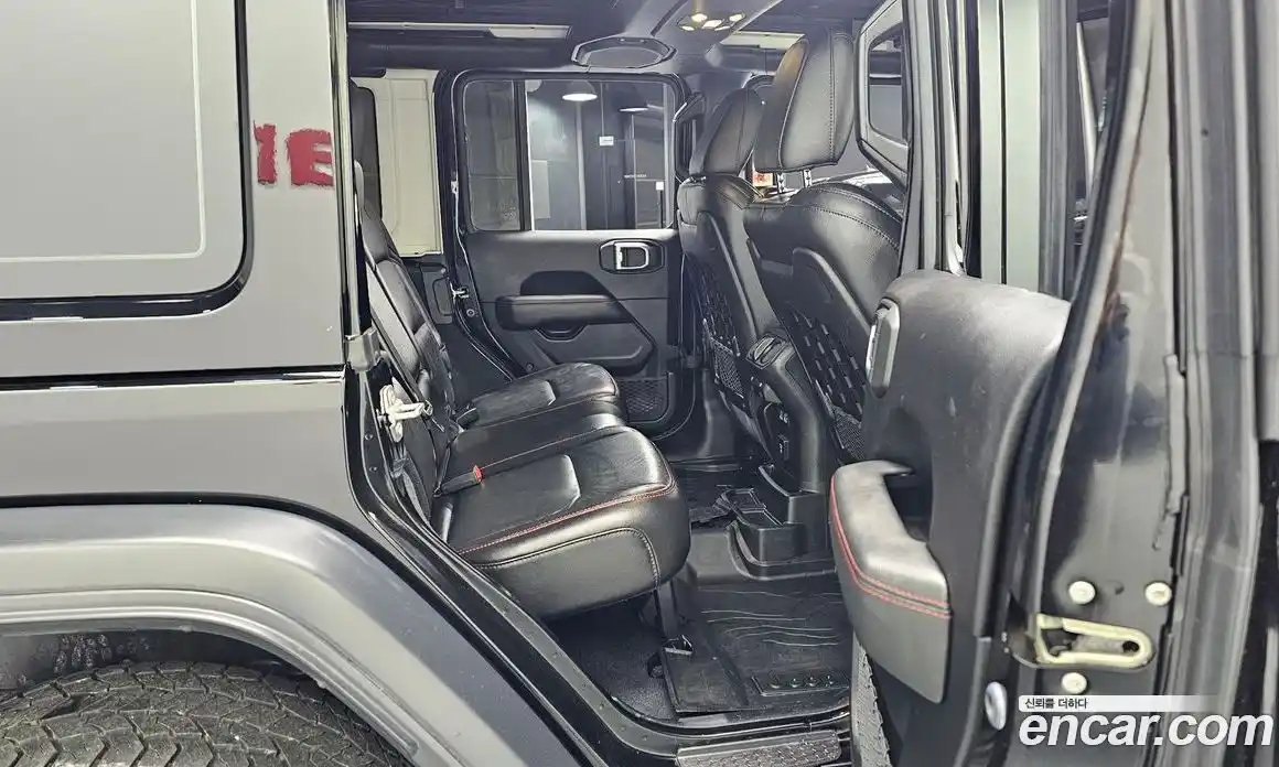 Jeep Wrangler 2019 2.0 Автомат в Москве № 232550, фото 11