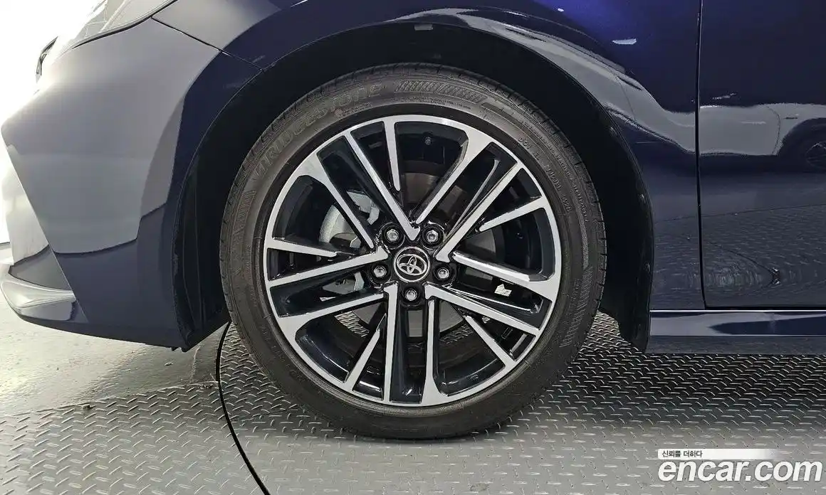 Toyota Camry 2025 2.5 Автомат в Москве № 232808, фото 11