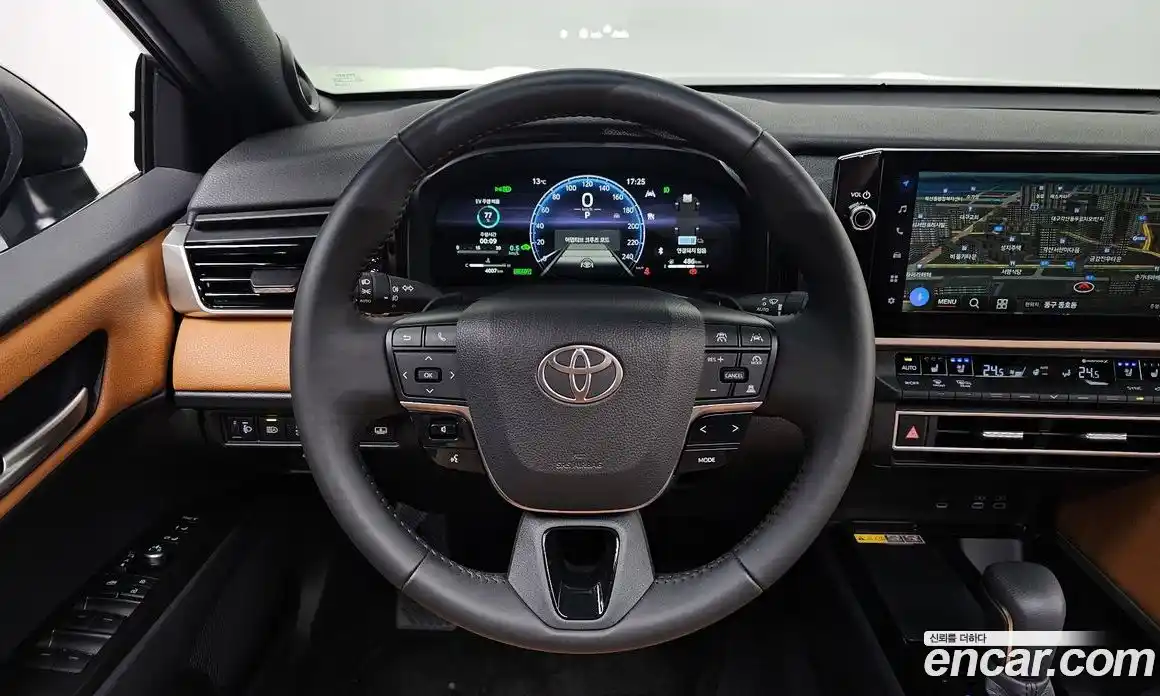 Toyota Camry 2025 2.5 Автомат в Москве № 232808, фото 10