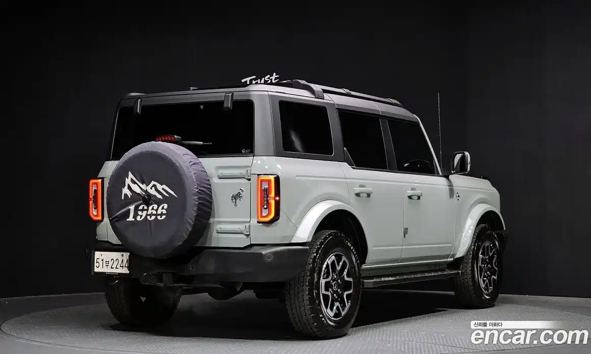 Ford Bronco 2022 2.7 Автомат в Москве № 233202, фото 18