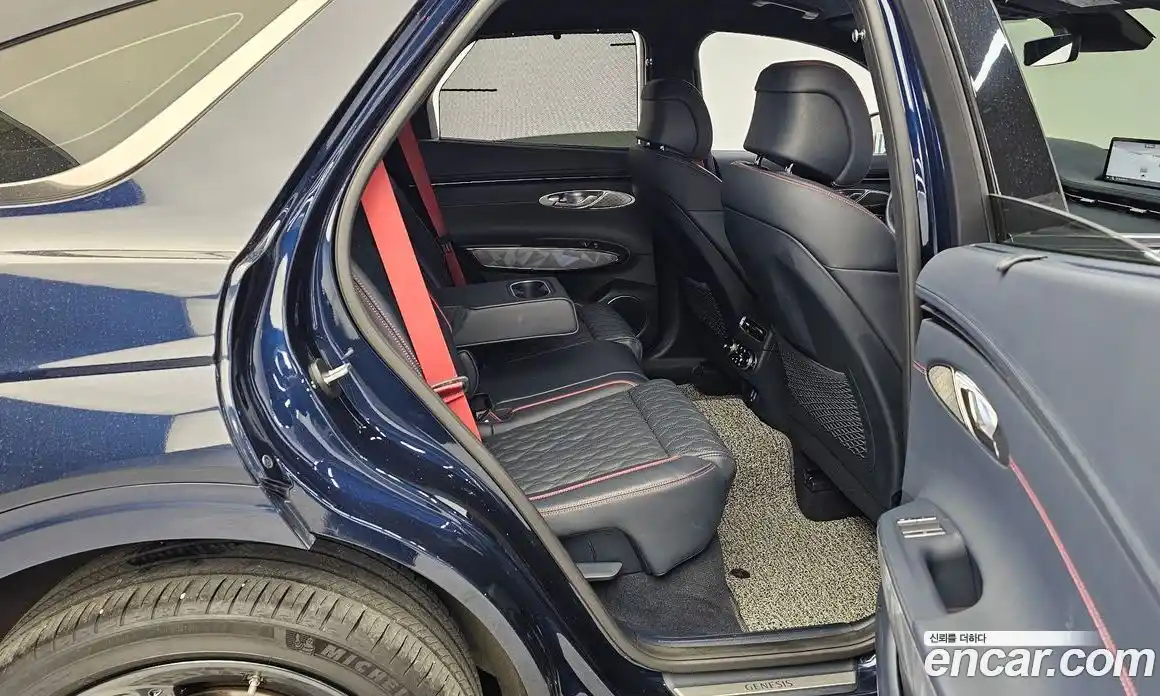 Genesis GV70 2022 2.5 Автомат в Москве № 23359, фото 12
