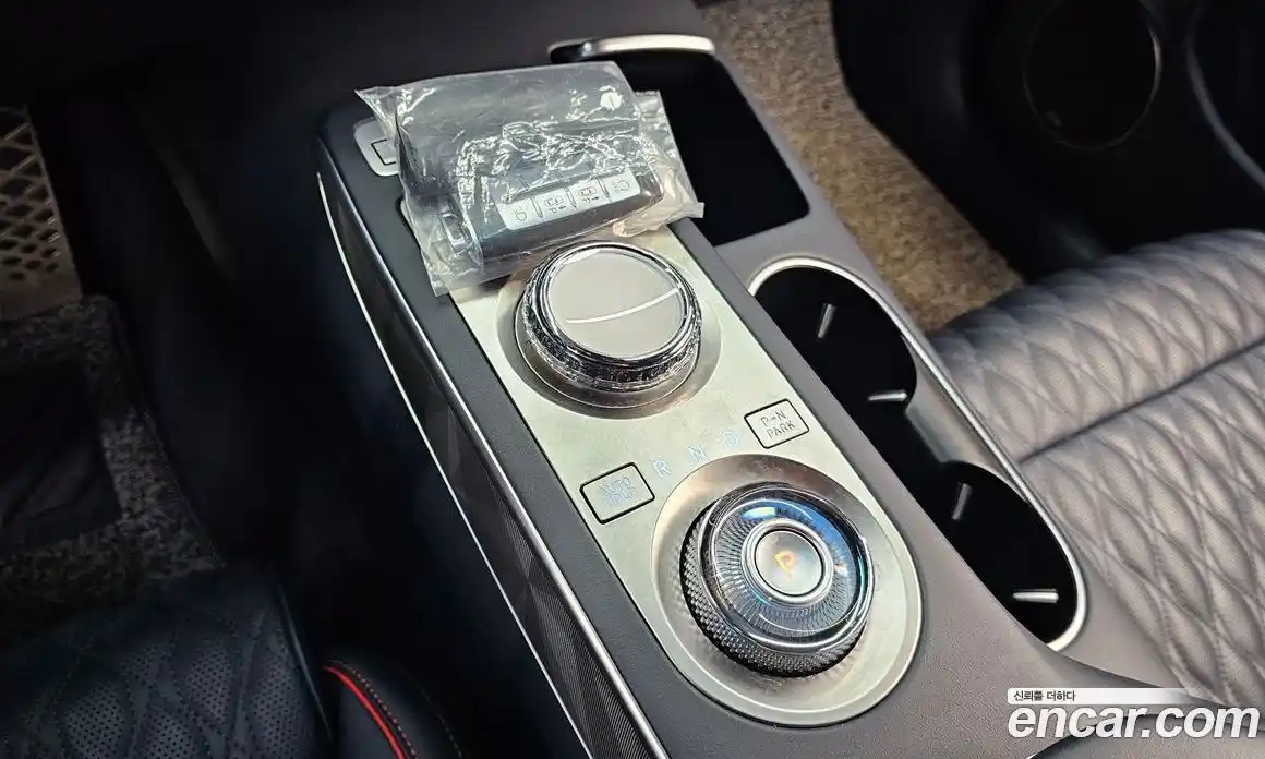 Genesis GV70 2022 2.5 Автомат в Москве № 23359, фото 9