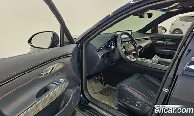 Genesis GV70 2022 2.5 Автомат в Москве № 23359, миниатюра 10