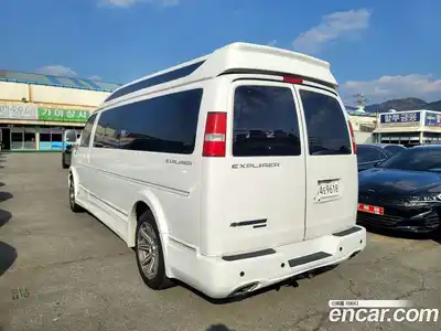 Chevrolet Express Van 2016 6.0 Автомат в Москве № 235505, миниатюра 4
