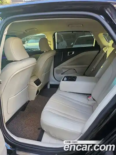 Kia K8 2025 2.5 Автомат в Москве № 248769, миниатюра 5