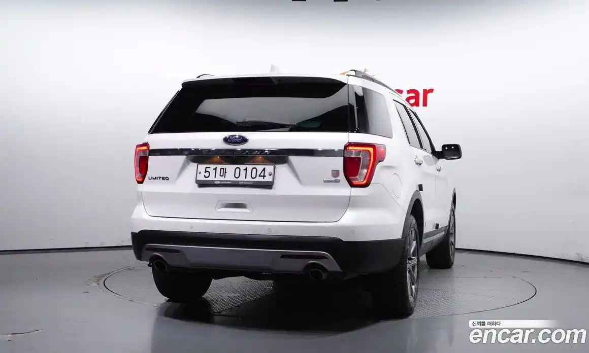 Ford Explorer 2016 2.3 Автомат в Москве № 255577, фото 13