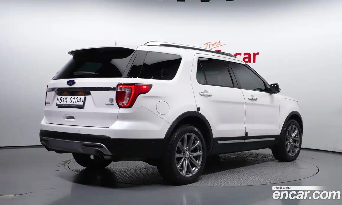 Ford Explorer 2016 2.3 Автомат в Москве № 255577, фото 15