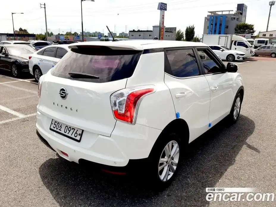 SsangYong TIBOLI 2016 1.6 Автомат в Москве № 25563, фото 4