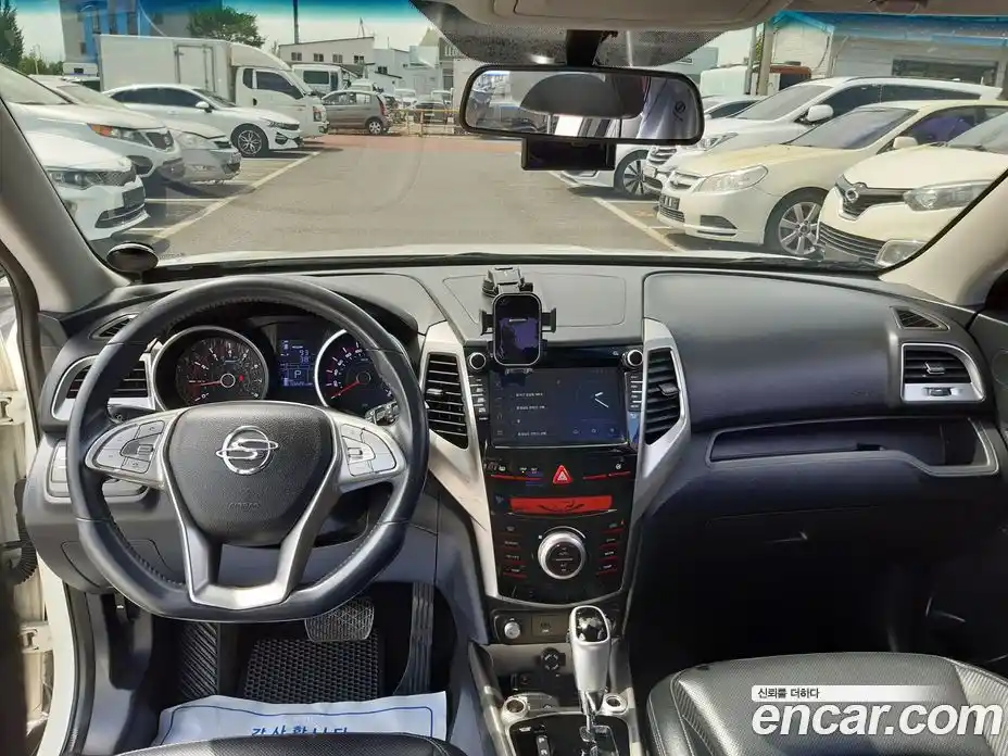 SsangYong TIBOLI 2016 1.6 Автомат в Москве № 25563, фото 9