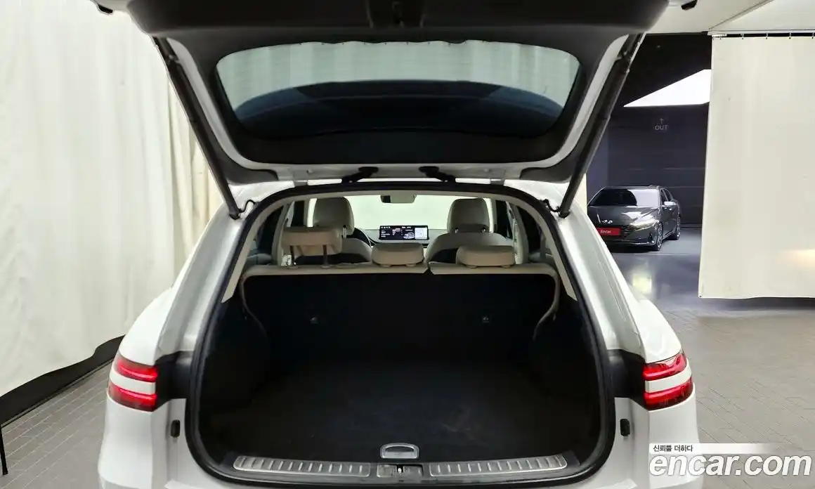 Genesis GV70 2021 2.5 Автомат в Москве № 25955, фото 16