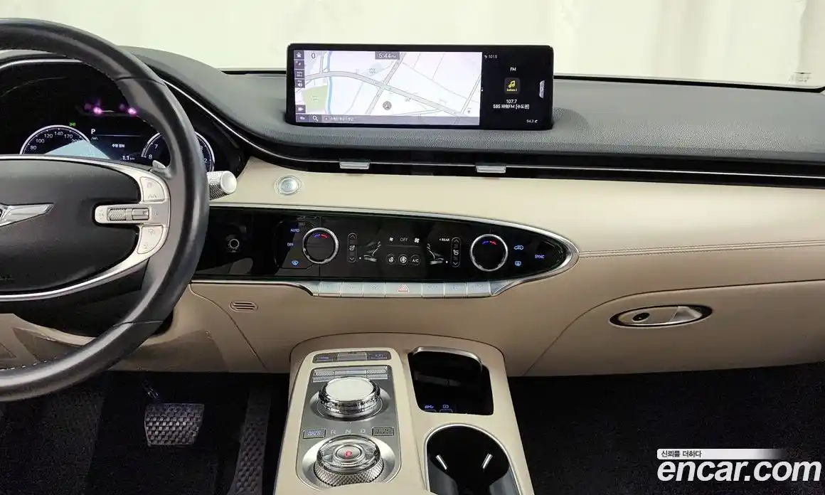 Genesis GV70 2021 2.5 Автомат в Москве № 25955, фото 8