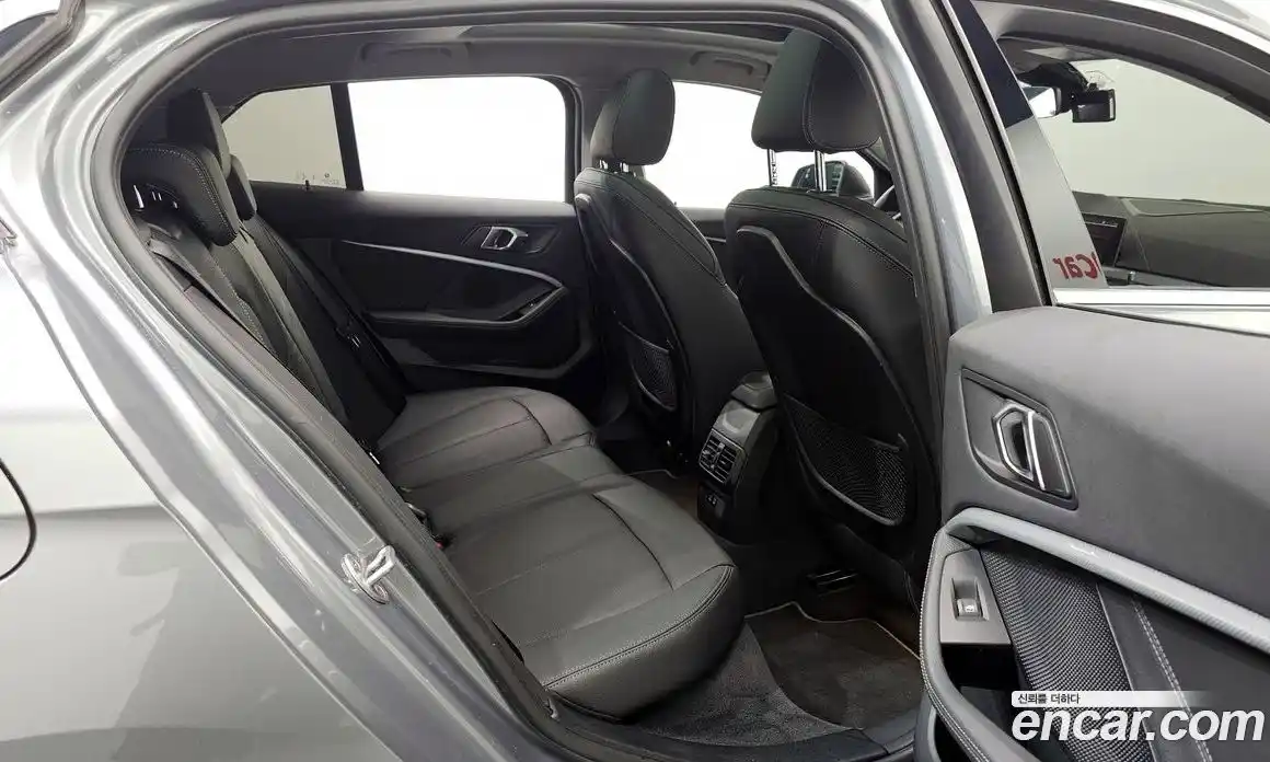 BMW 1-Series 2022 2.0 Автомат в Москве № 260899, фото 14