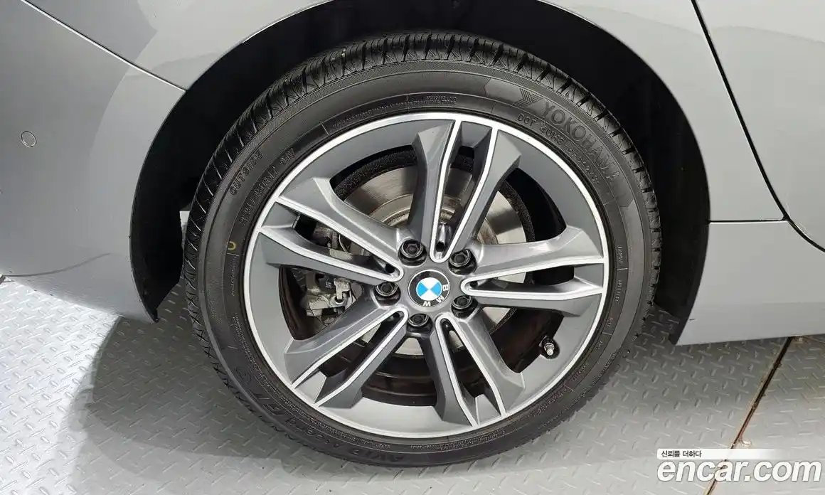 BMW 1-Series 2022 2.0 Автомат в Москве № 260899, фото 17