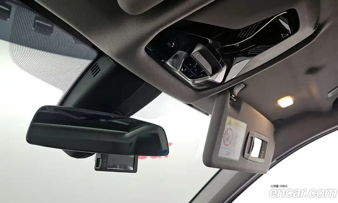 BMW 1-Series 2022 2.0 Автомат в Москве № 260899, фото 9