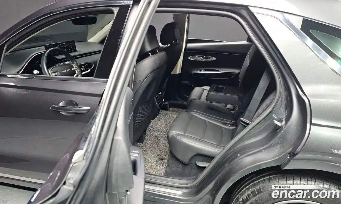 Genesis GV70 2023 2.5 Автомат в Москве № 26464, фото 14