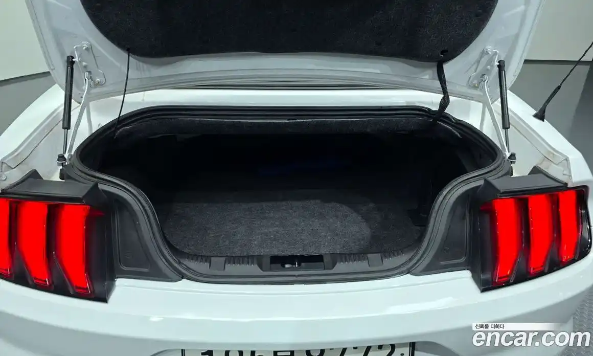 Ford Mustang 2021 2.3 Автомат в Москве № 269235, фото 20