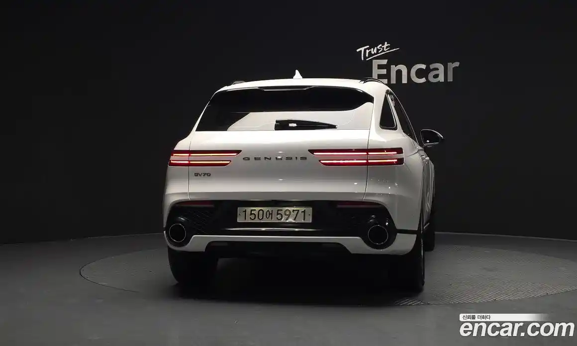 Genesis GV70 2023 2.5 Автомат в Москве № 27361, фото 13
