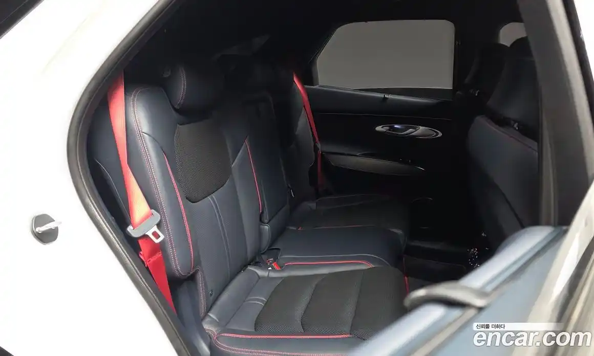 Genesis GV70 2023 2.5 Автомат в Москве № 27361, фото 18